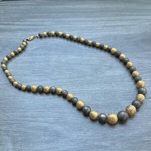 Vintage Graduated Beaded Necklace Gold & Silver